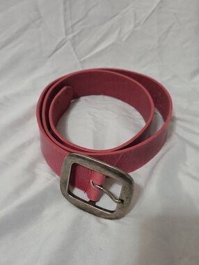 Rose Pink Leather Belt Silver Tone Antique-Style Buckle, Size Large, Like New